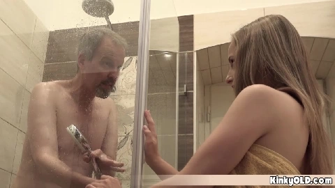 Hot teen joins to grandpa in the shower