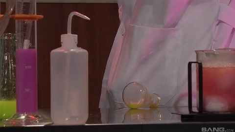 April O'neil Fucks A Mad Scientist And Catches His Cum In A Beaker