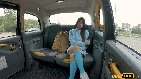 Sex in Taxi - Mells Blanco