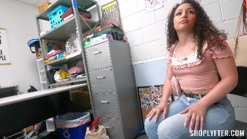 The Pink Pussy Vibrator in HD - Pixie Smalls
