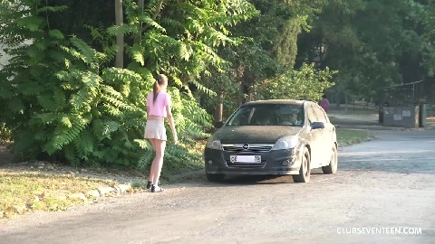 Skinny Tall Teen Fucking In The Woods - Vika Lita