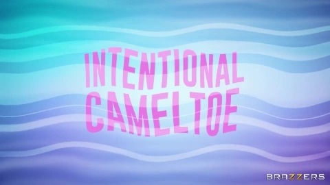 Intentional Cameltoe - Lauren Pixie