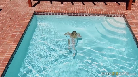 Jessa Rhodes Jewel Of The Pool
