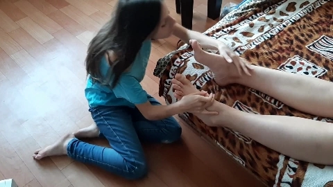 Russian Homemade Lesbian Foot Fetish - Lesbian_Illusion