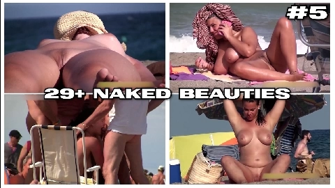 Hot naked girls #5 - Beach voyeur