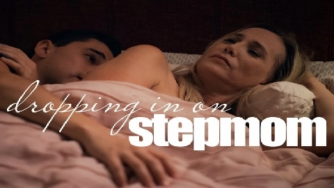 Dropping in on Stepmom - Lilly James