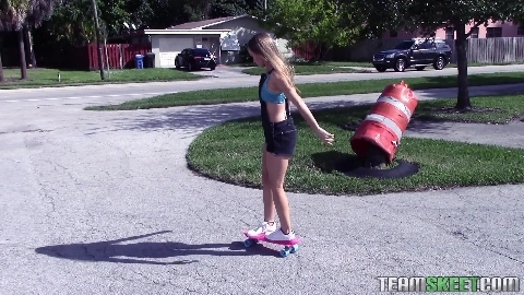 Cute skater girl gets horny for tall gu - Exxxtra Small